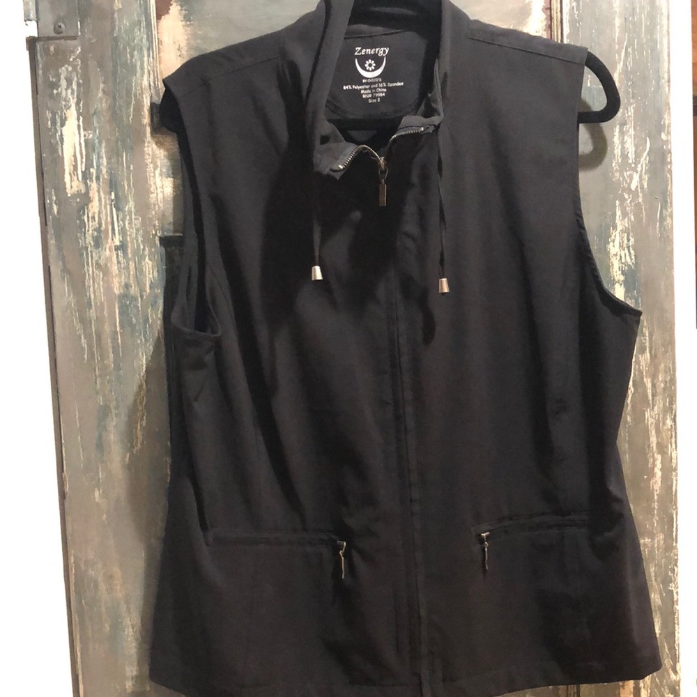 Chico’s size 2 Zenergy vest